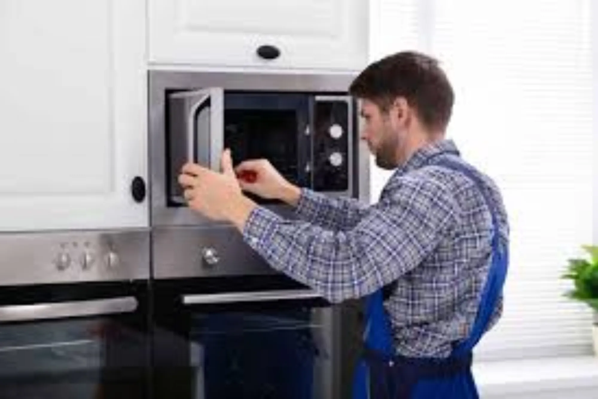 Finding the Best Microwave Repair Shop Near Me