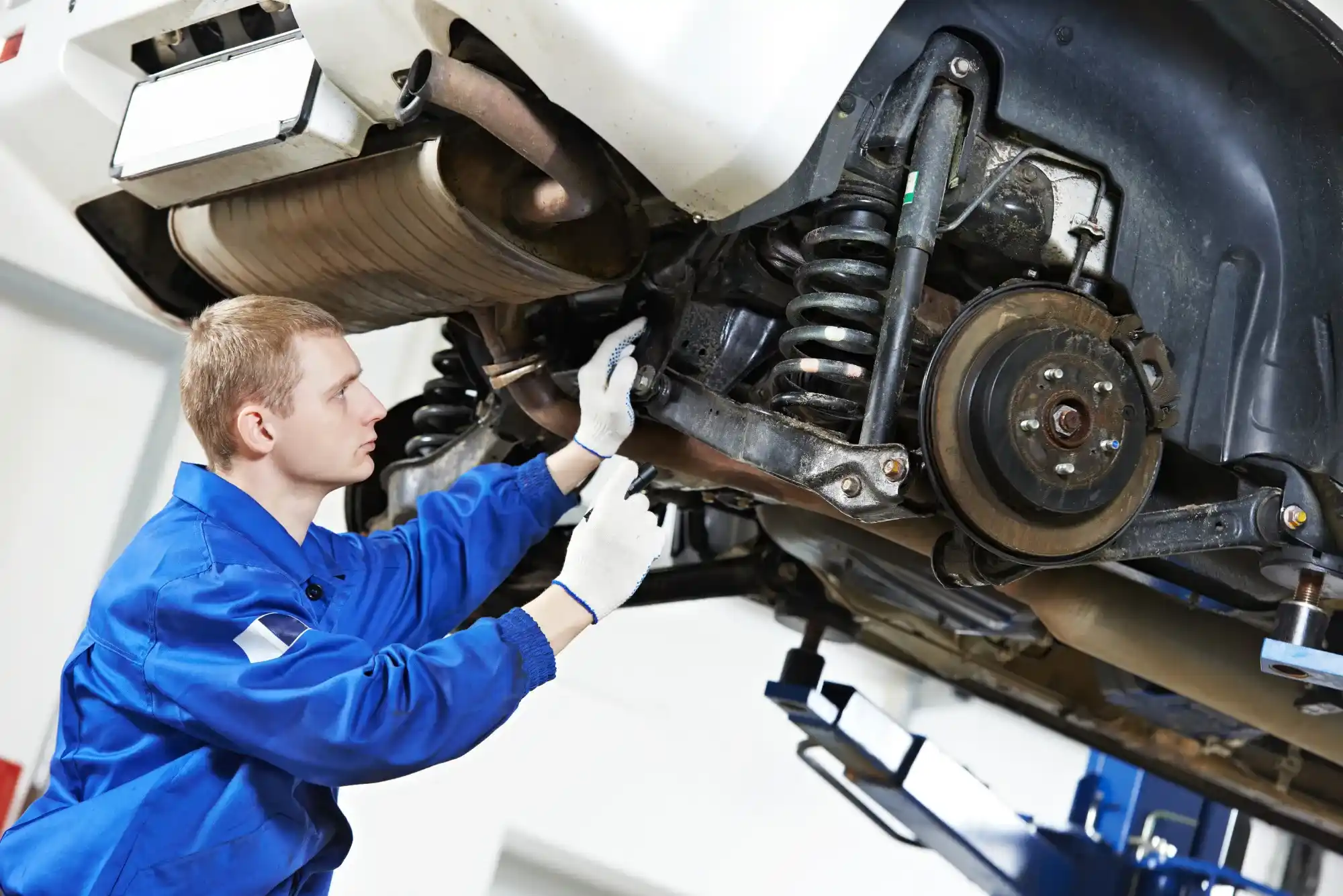 Top Signs Your Car Needs Engine Repair and Where to Go in Dubai