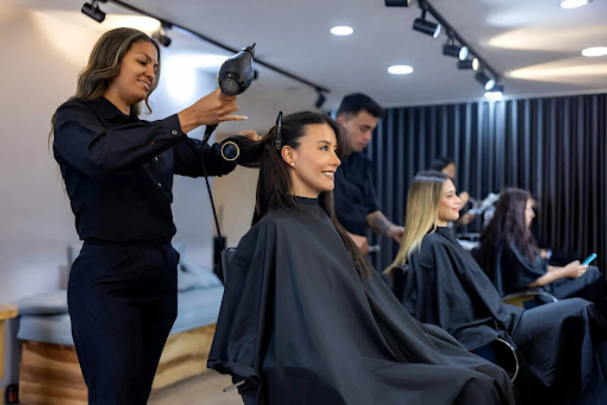 Why Regular Visits to a Ladies Hair Salon Improve Hair Health